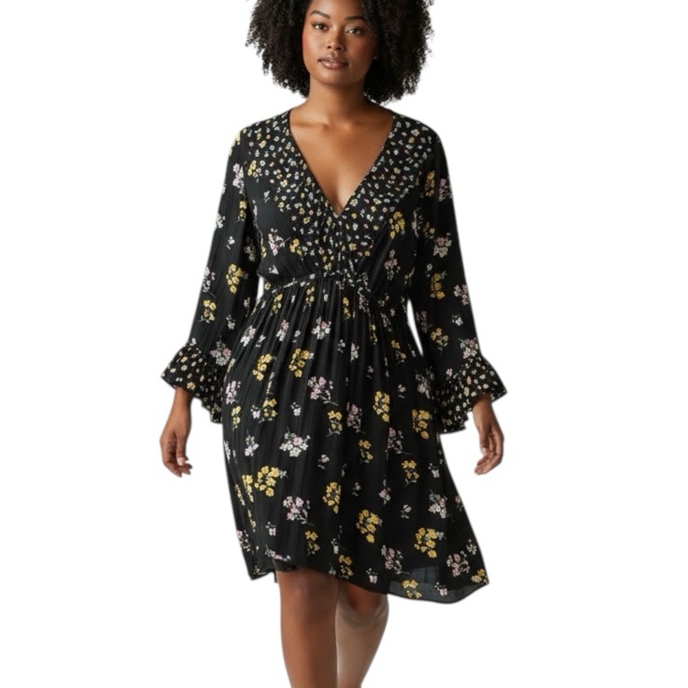 Angie Boho Black Floral Bell Sleeve Mini Dress Whimsigoth Size Small